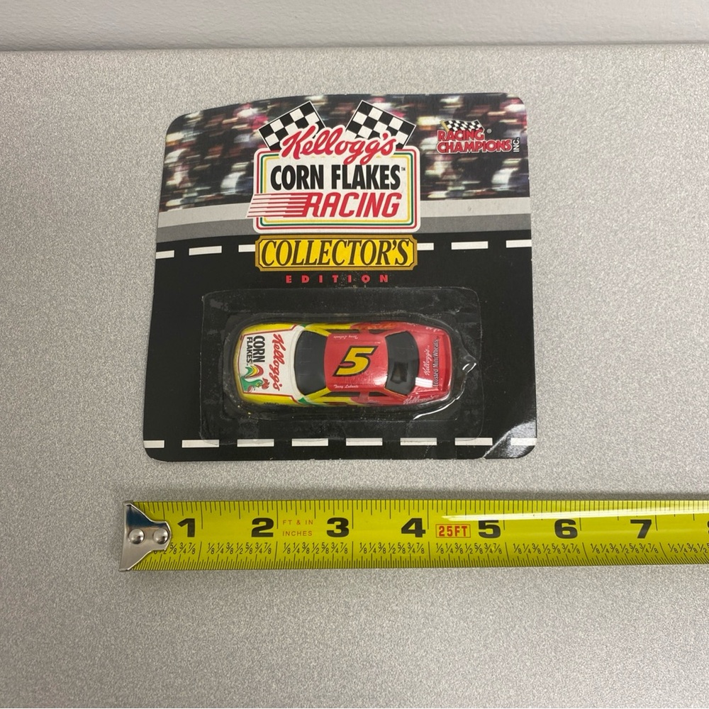 Kellogg's Corn Flakes Racing Die-Cast Car #5 Terry Labonte 1993 1994